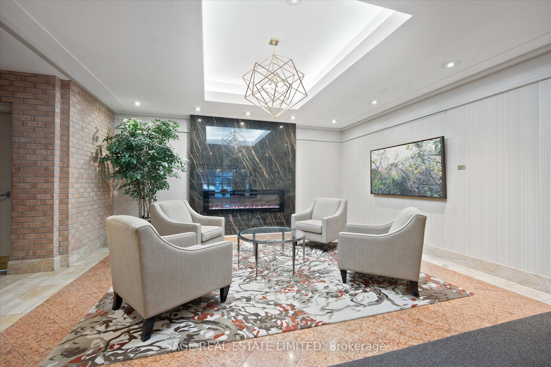 3 Bedrooms Condo at 160 Frederick, Toronto For sale