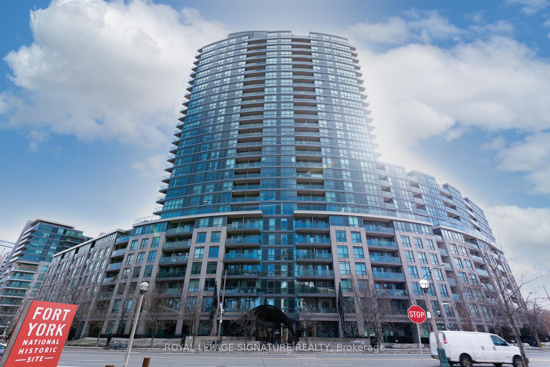2 Bedrooms Condo at 231 Fort York, Toronto For sale