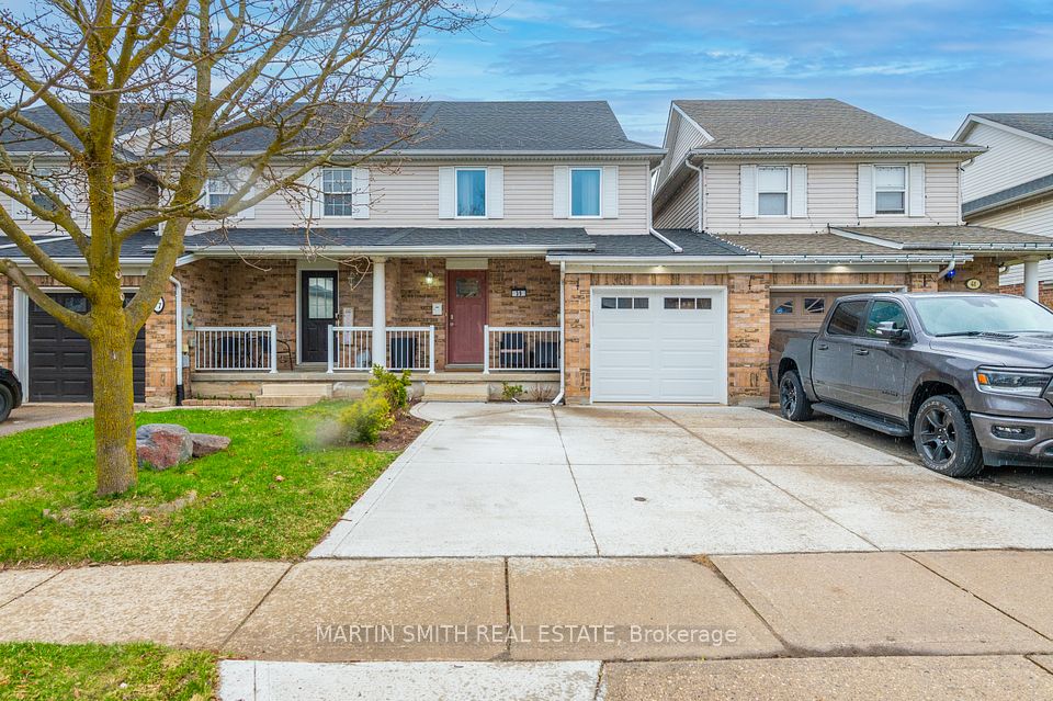 39 Watch Hill