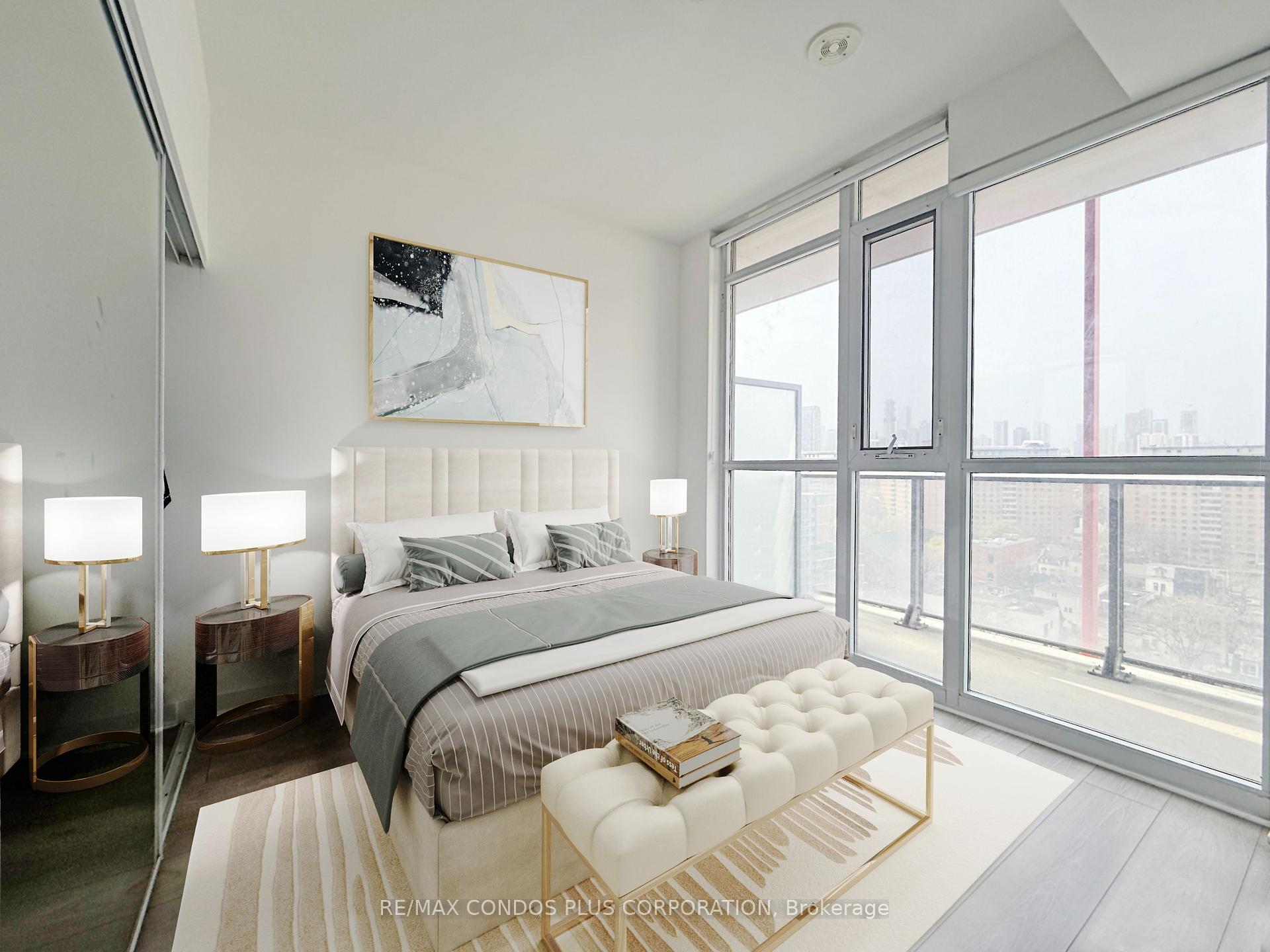 2 Bedrooms Condo at 120 Parliament,  Toronto For sale