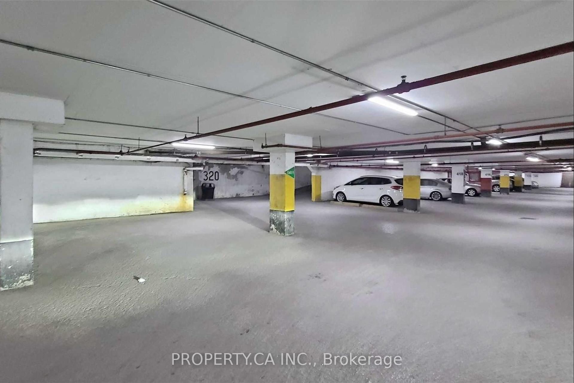 3 Bedrooms Condo at 320 Dixon, Toronto For sale