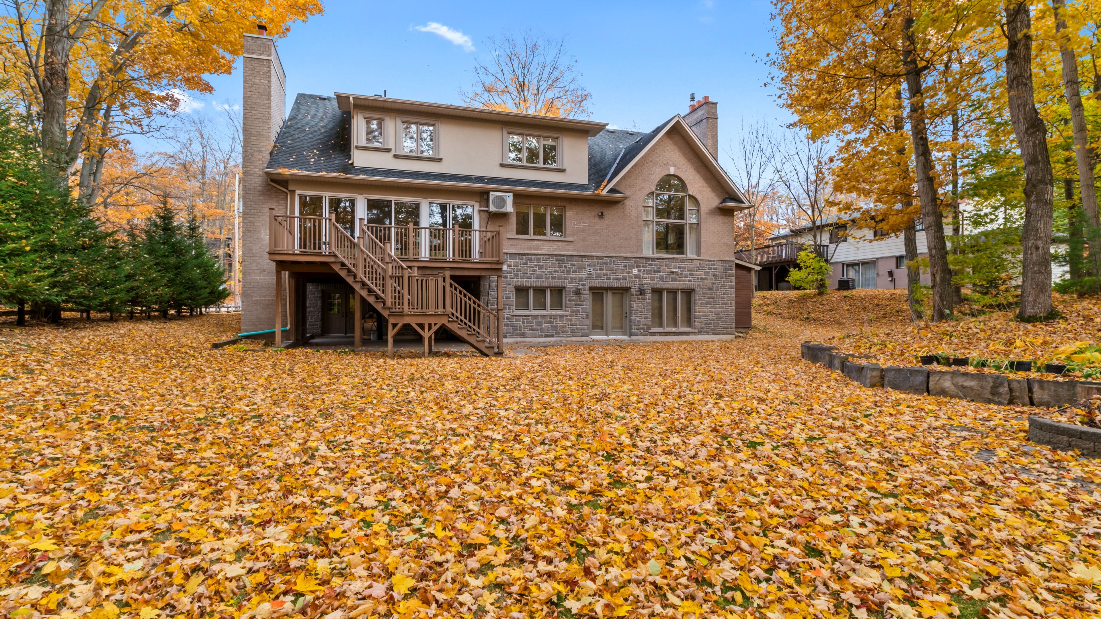 431 Manley Crescent