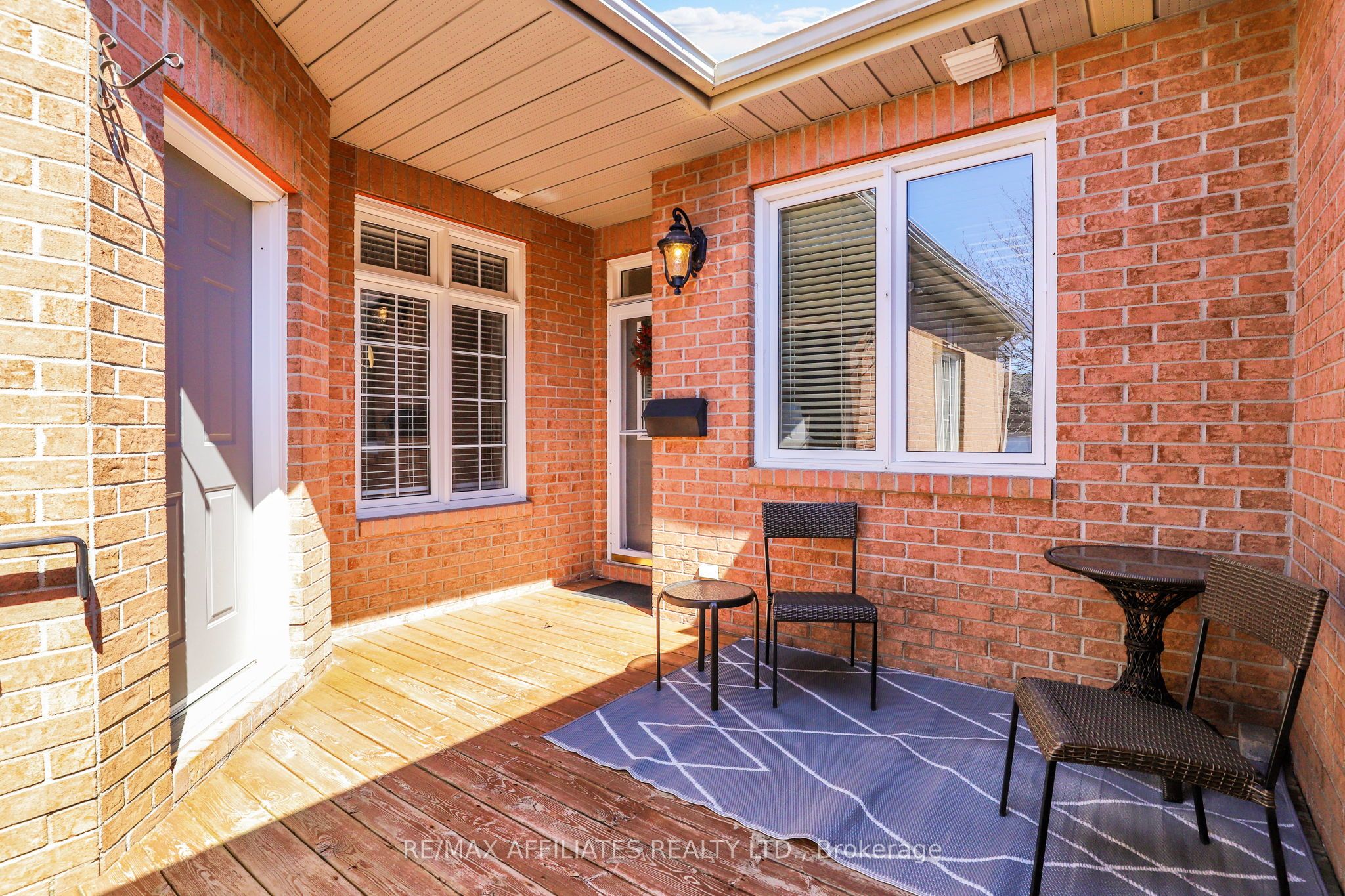 11 Eileen Crescent, StittsvilleMunsterRichmond, ON K2S 1M3