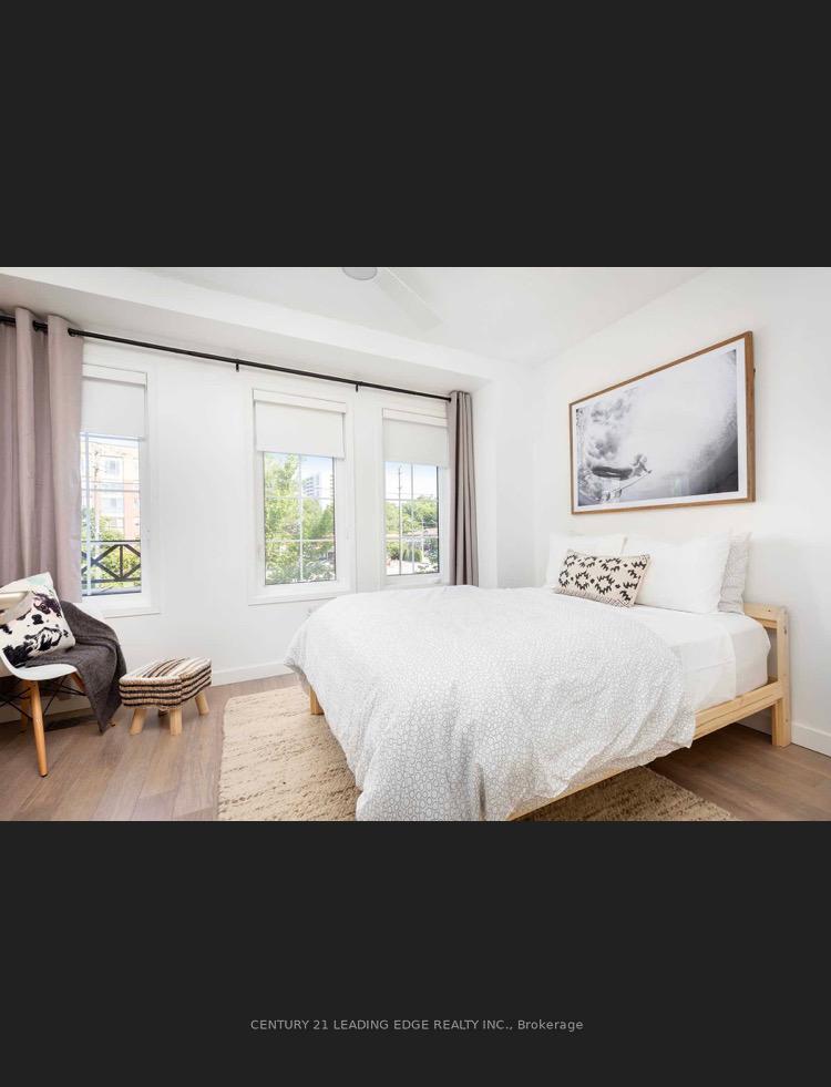 3 Bedrooms Condo at 113 The Queensway, Toronto For sale