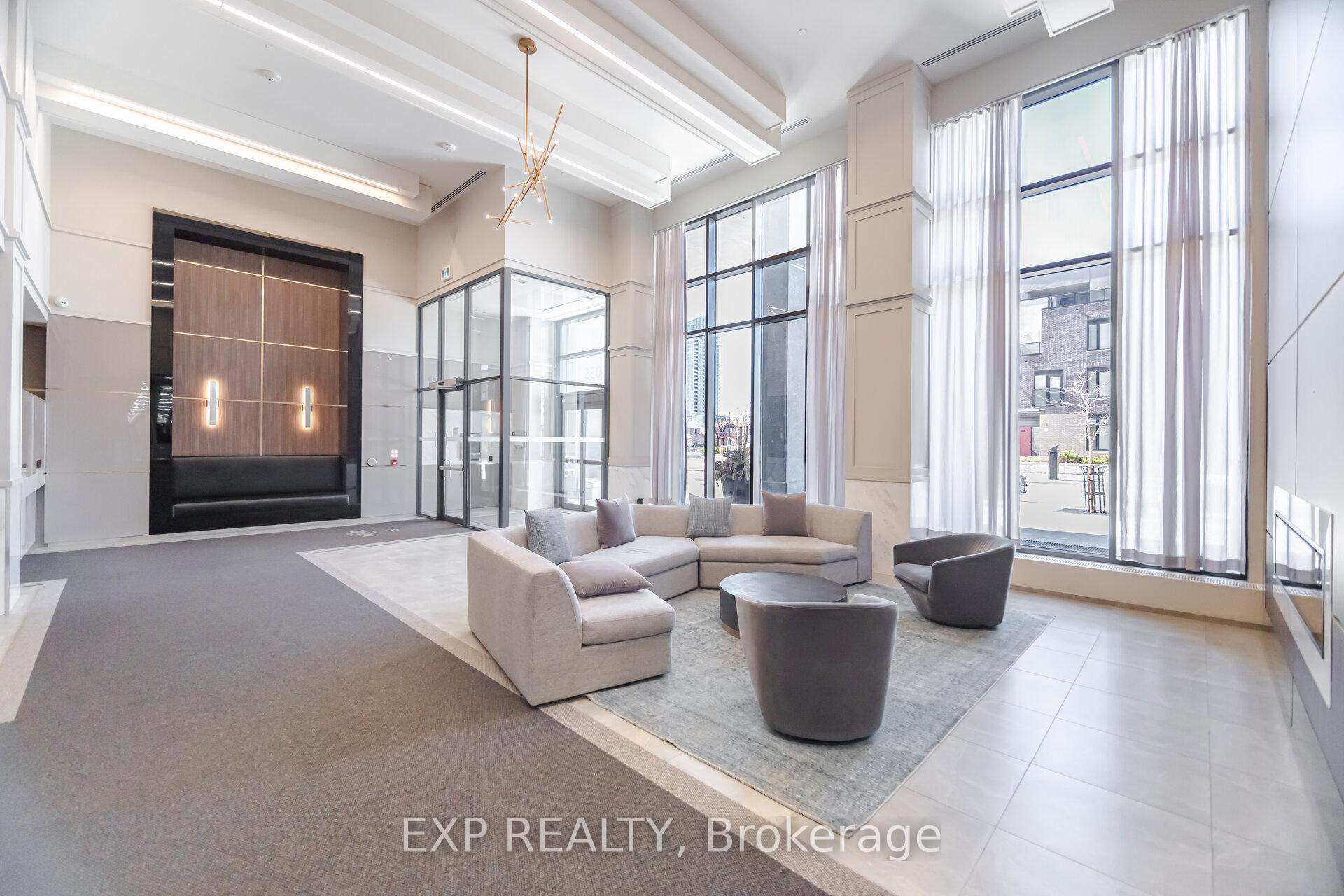 2 Bedrooms Condo at 4055 Parkside Village, Mississauga For sale