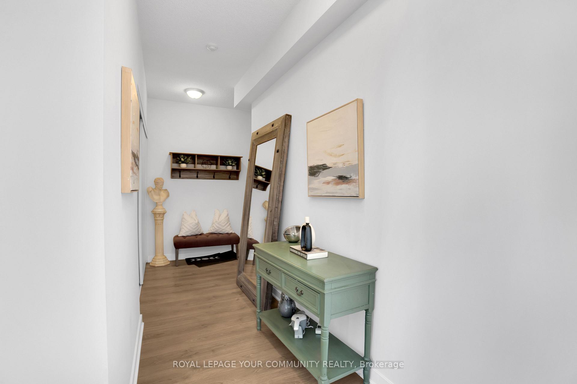 2 Bedrooms Condo at 775 King, Toronto For sale