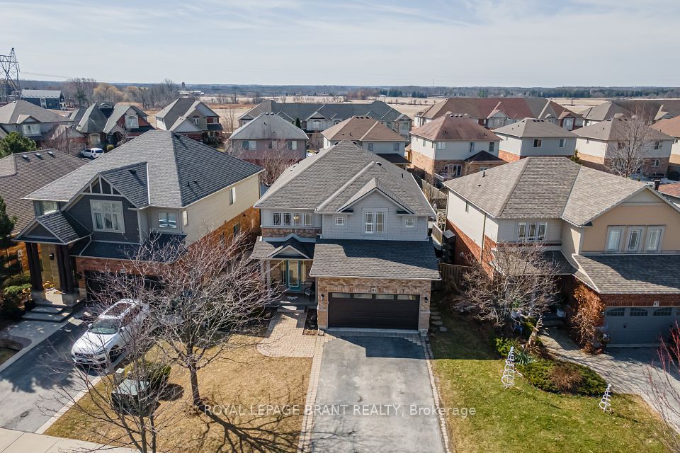 81 Windwood