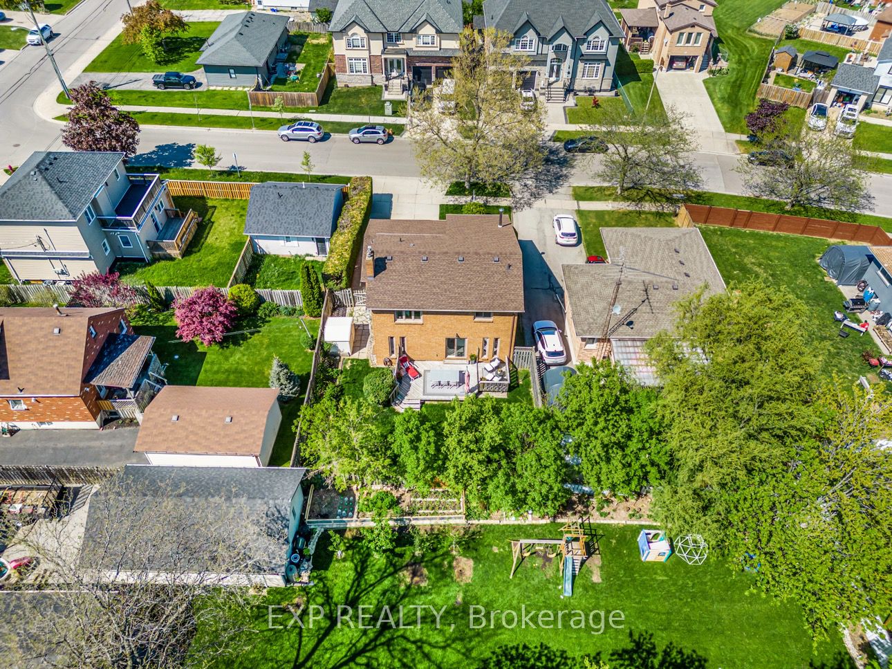 30 Guernsey Drive