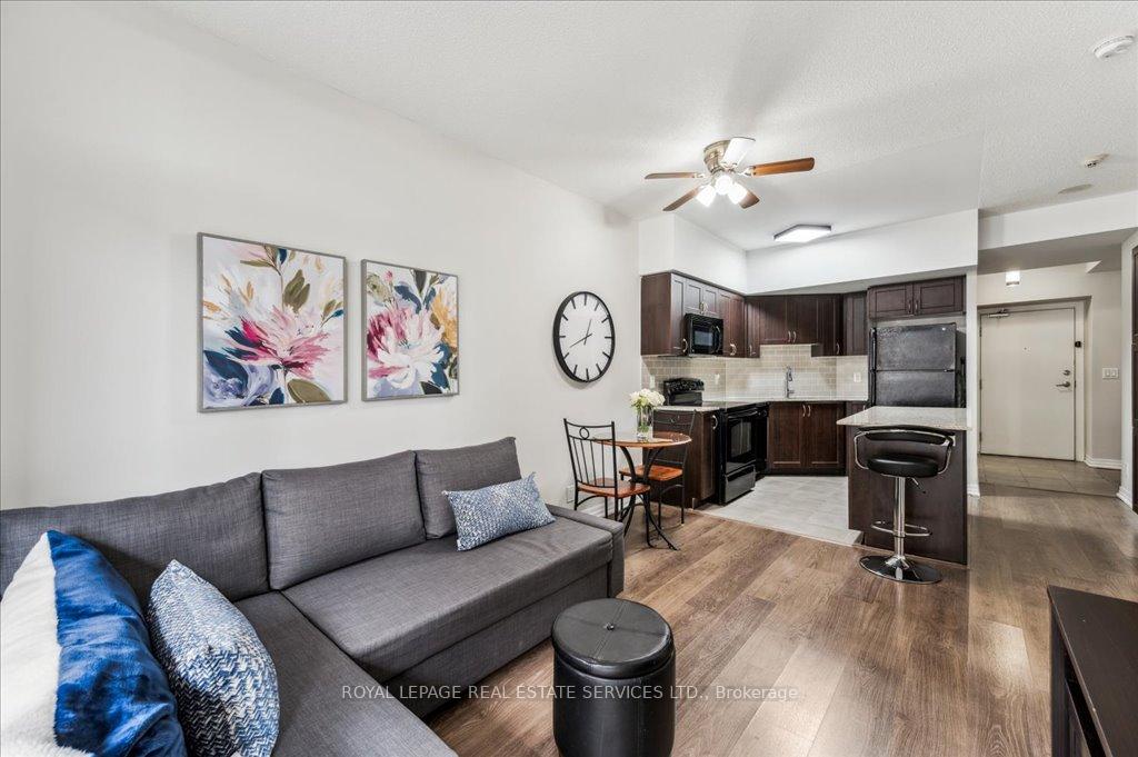 1 Bedroom Condo at 1940 Ironstone, Burlington For sale