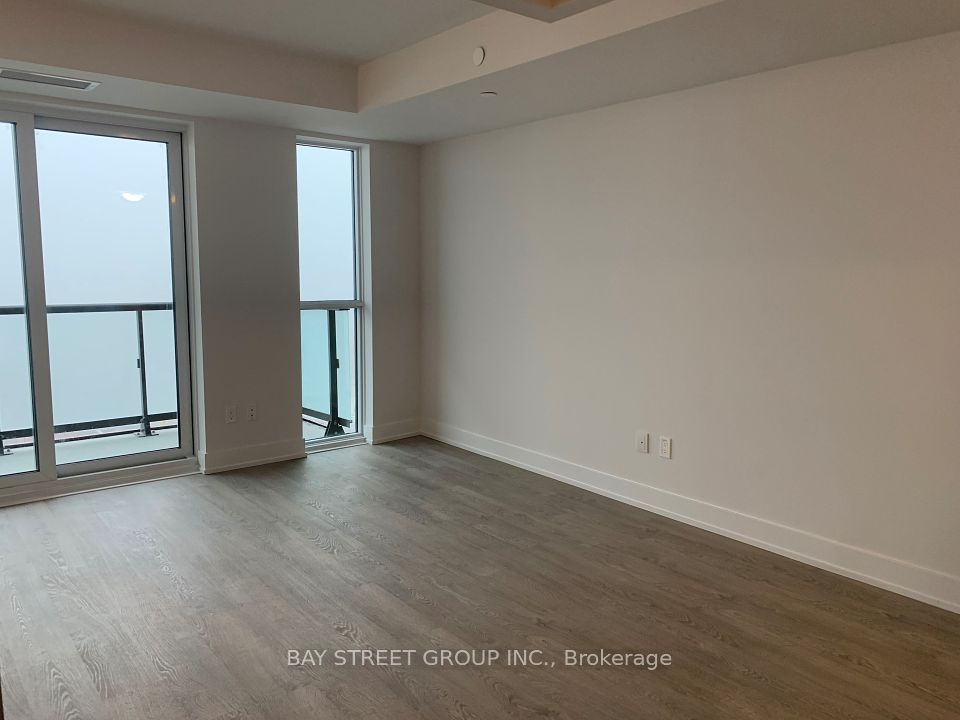 2550 Simcoe