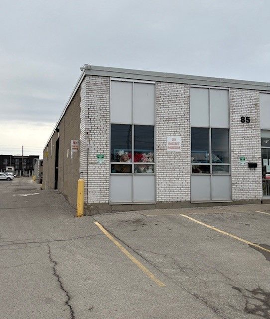 85 Midwest Road Toronto E04 Ontario M1P 3A6