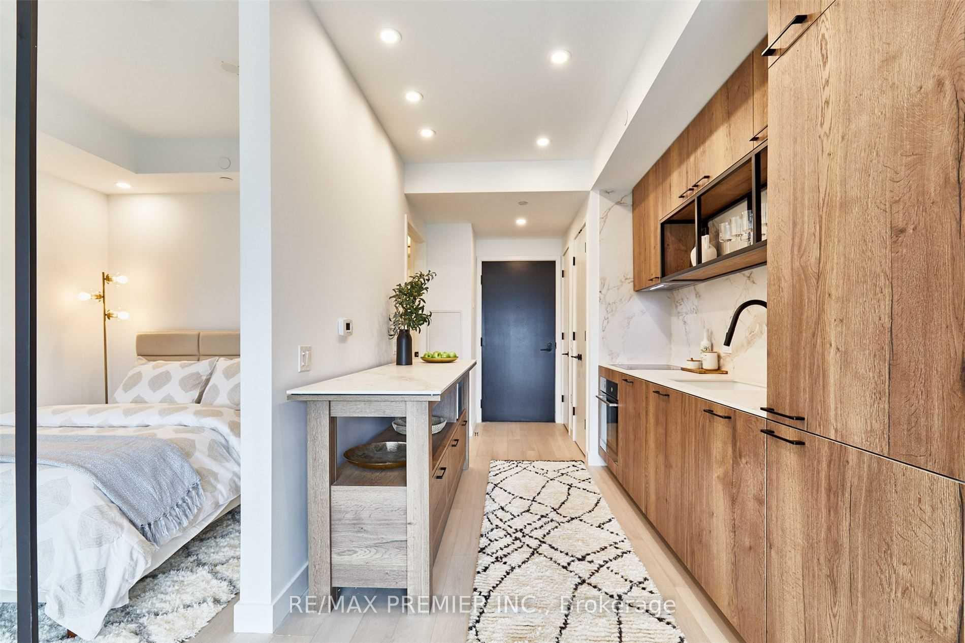 1 Bedroom Condo at 505 Richmond,  Toronto For sale