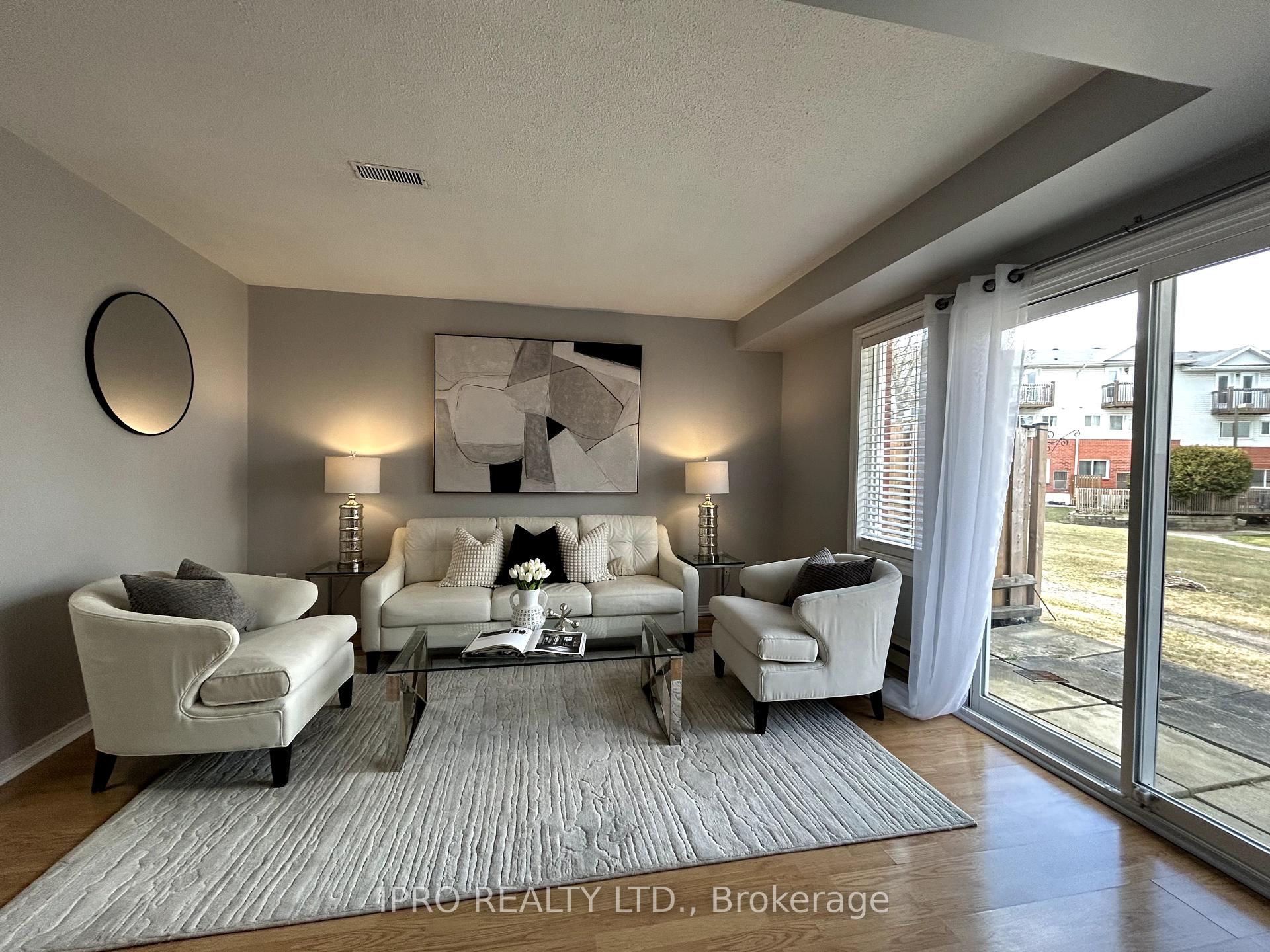 #37 - 39 Wylie Circle, Halton Hills, ON L7G 5M1 #37