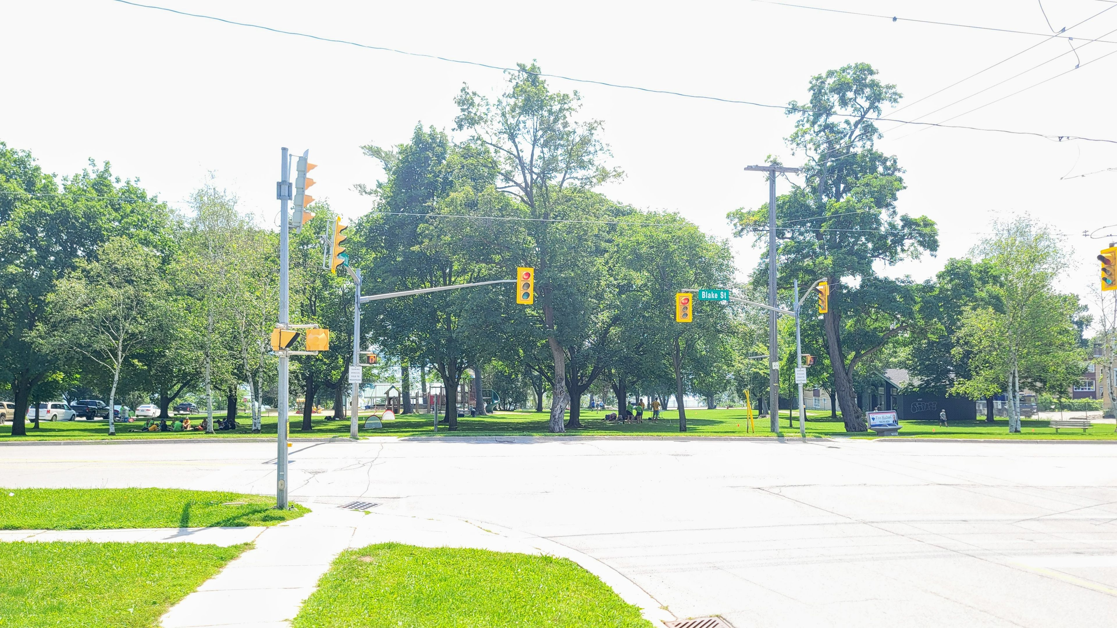 4 St. Vincent Street Barrie Ontario L4M 3Y2