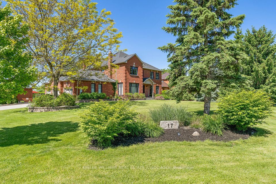 17 Oak Ridge Drive, Halton Hills, ON L7G 5G6