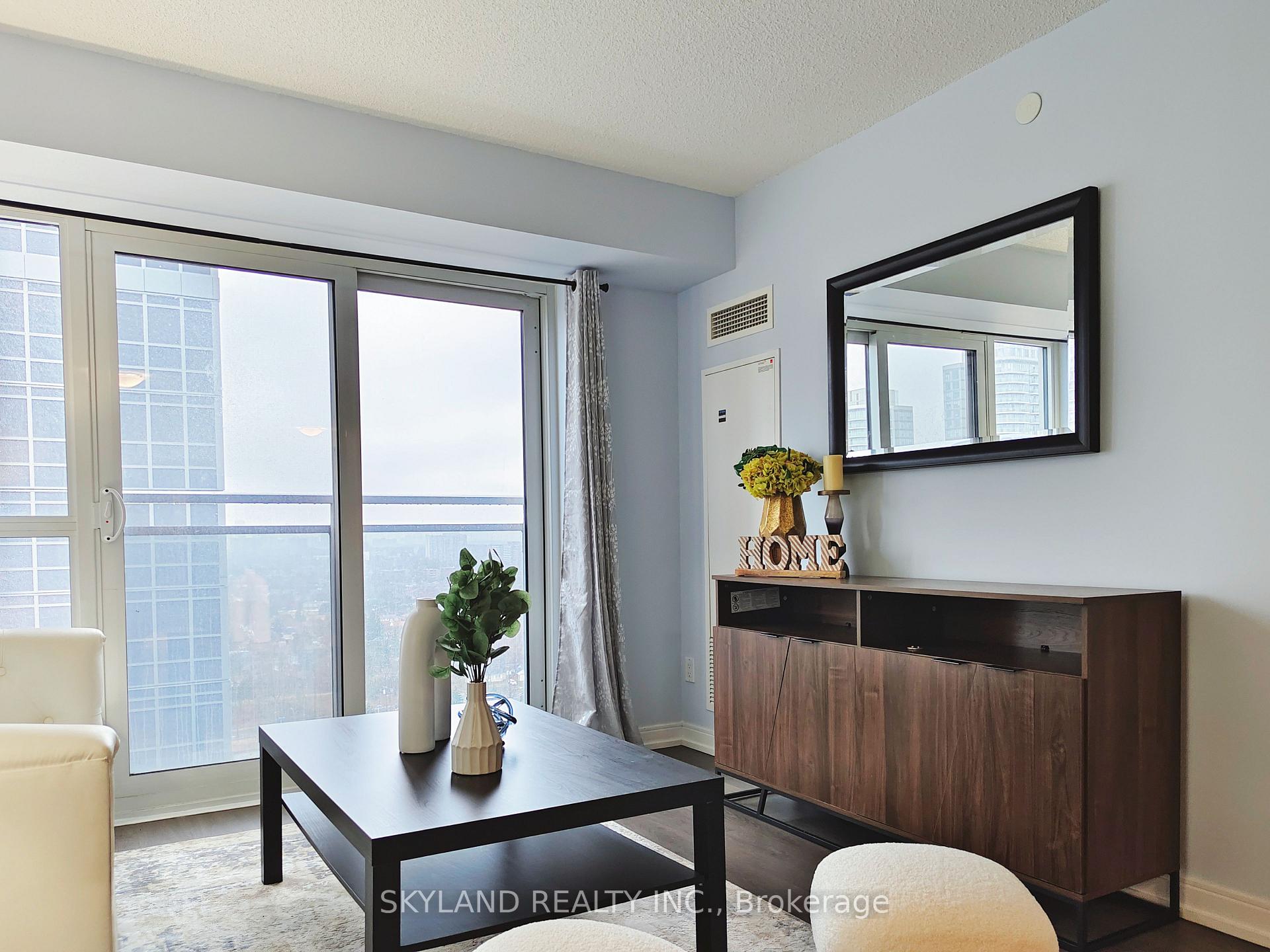 2 Bedrooms Condo at 255 Village Green, Toronto For sale