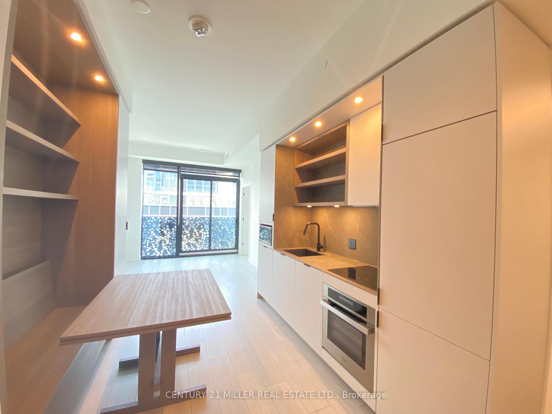 1 Bedroom Condo at 55 Charles, Toronto For sale