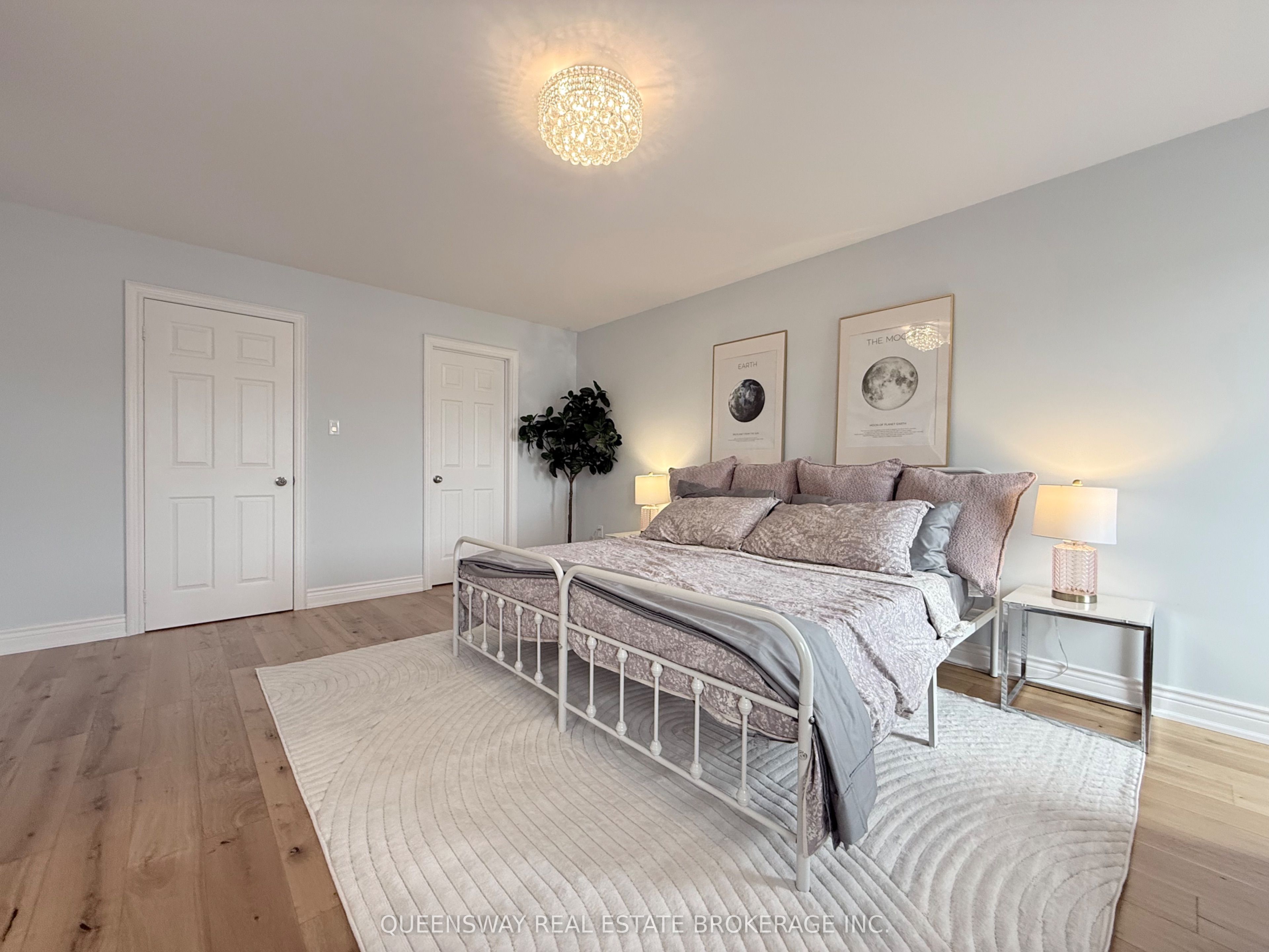 82 Roxton Road