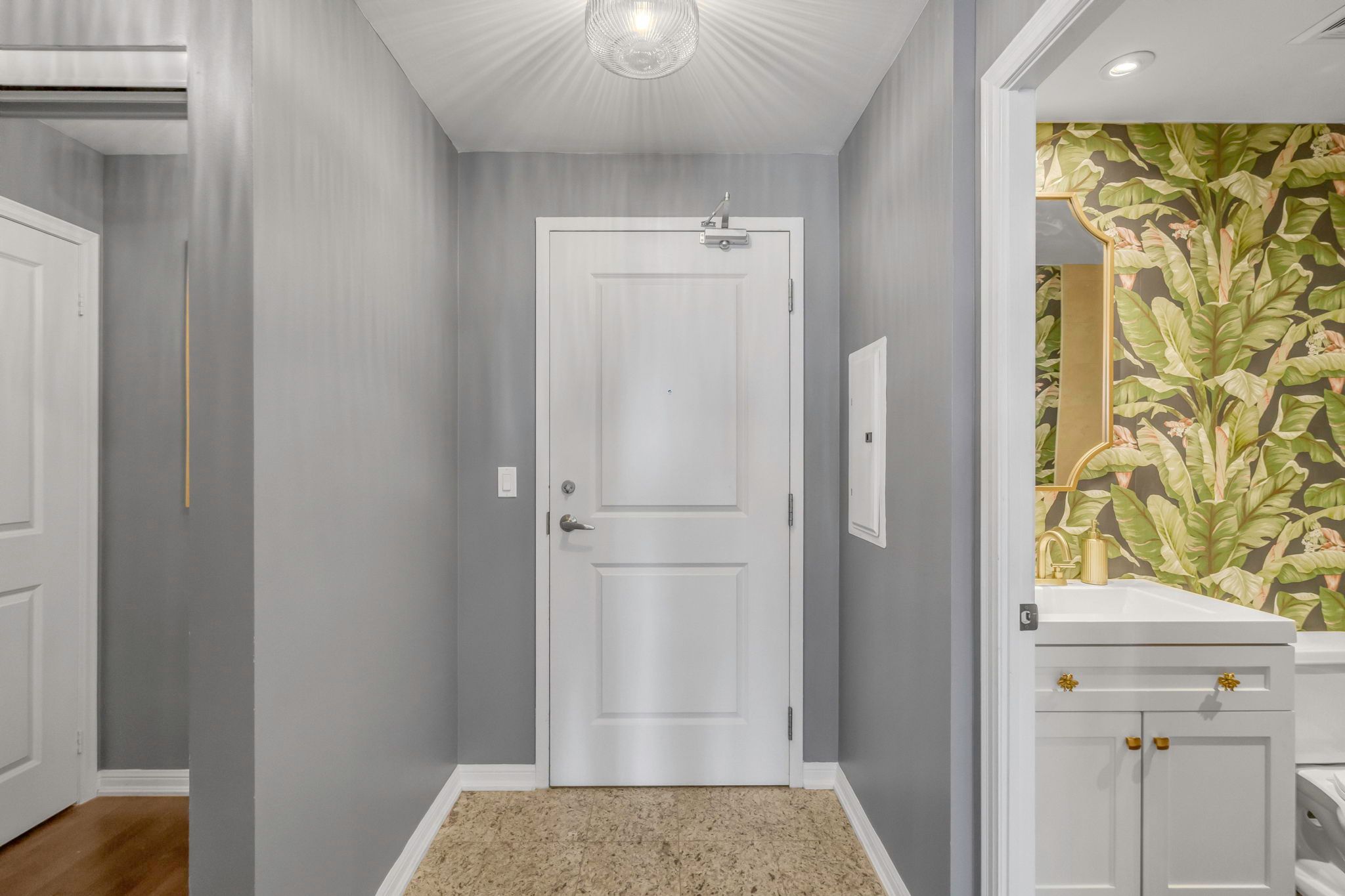 21 Grand Magazine Street 1402