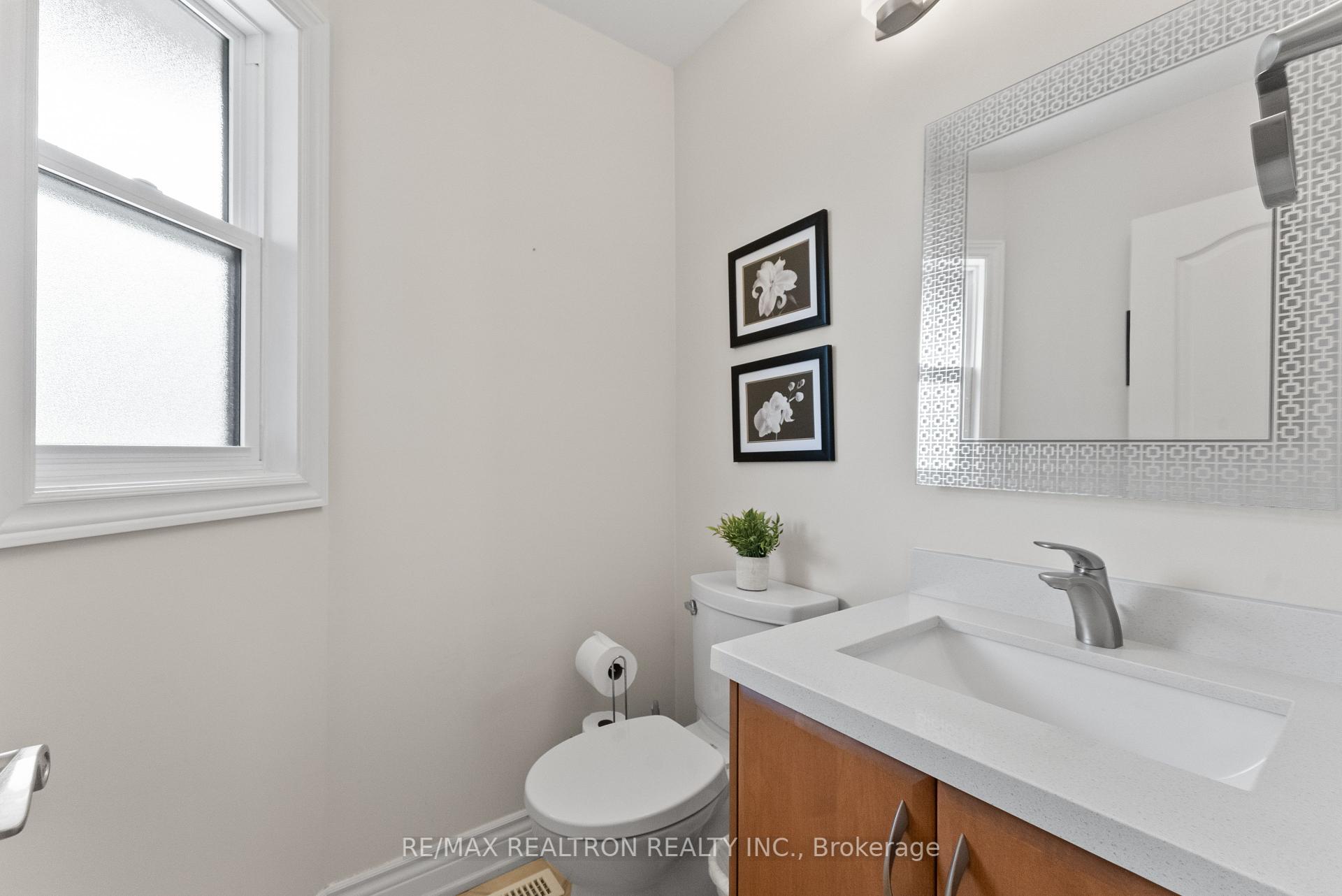 4 Bedrooms Condo at 316 Torresdale, Toronto For sale