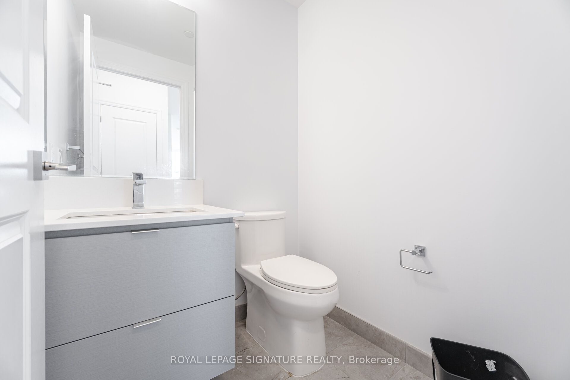 36 Elm Drive, #3007
