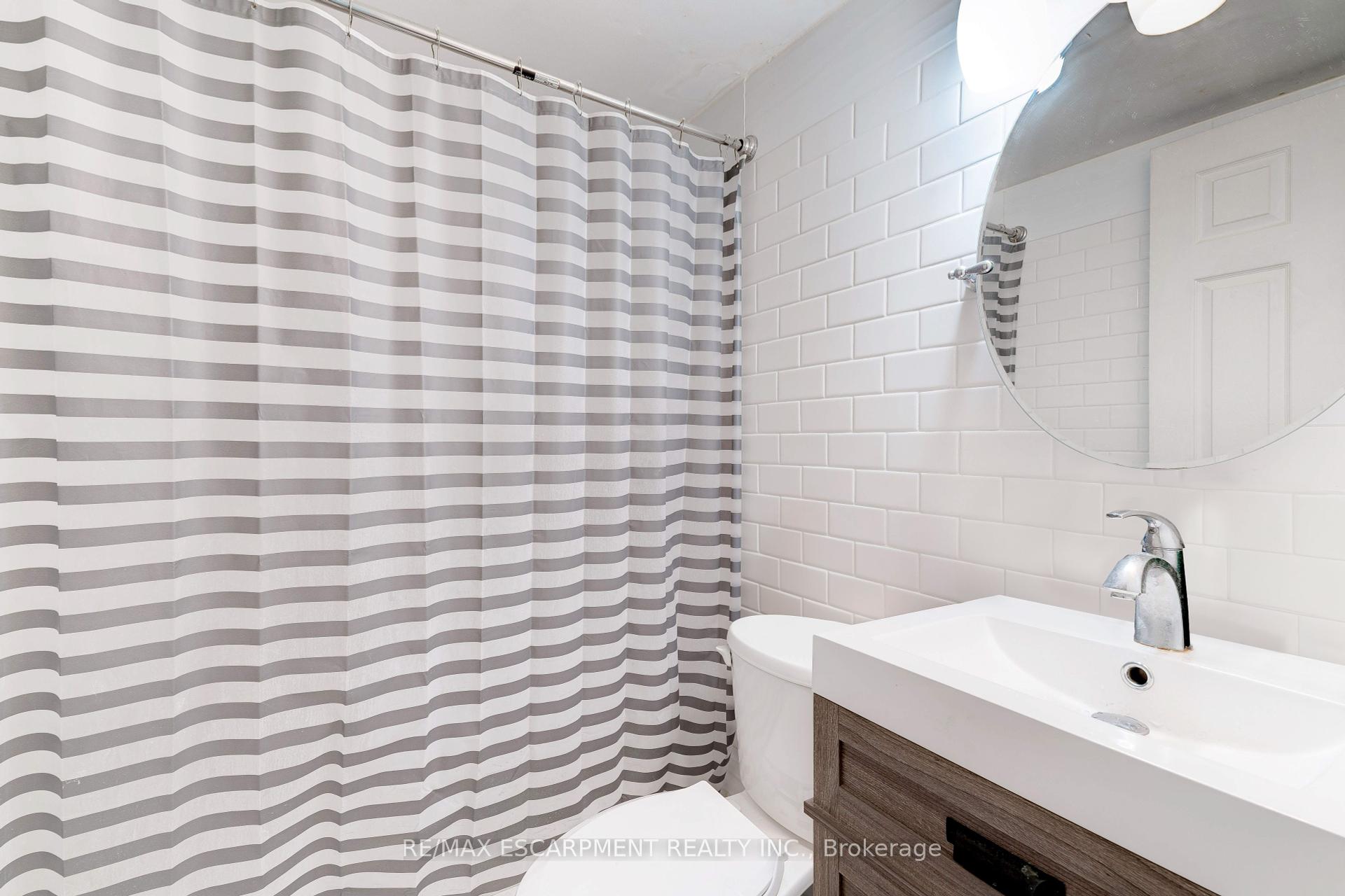 1 Bedroom Condo at 2373 King, Hamilton For sale