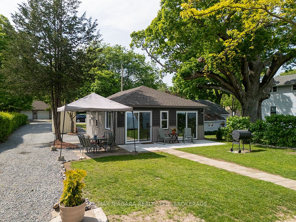 11215 Harbourview