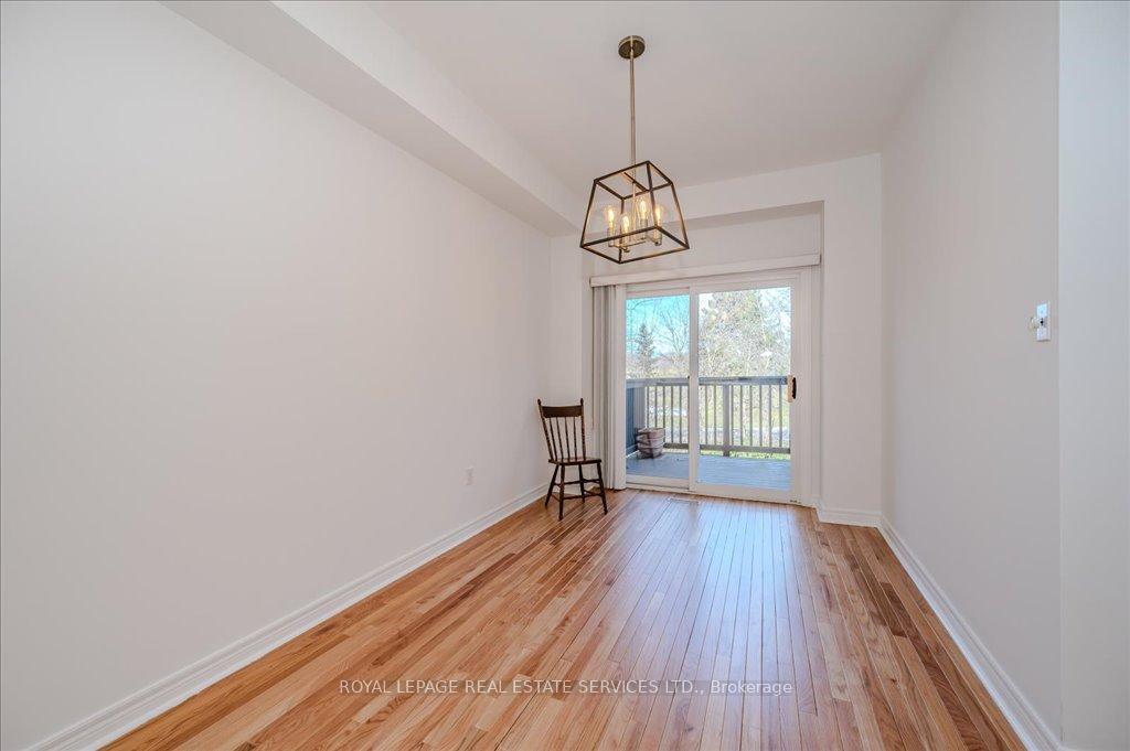 3 Bedrooms Condo at 1267 Dorval, Oakville For sale
