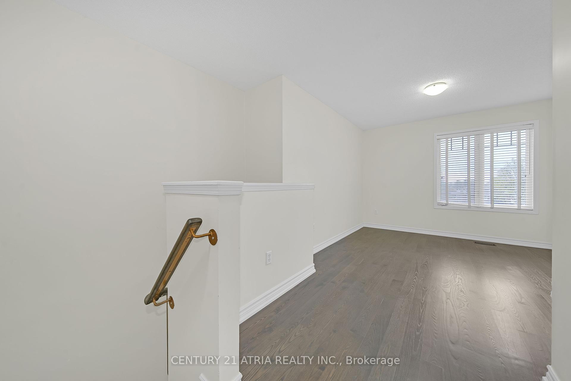 3 Bedrooms Condo at 9526 Sheppard,  Toronto For sale