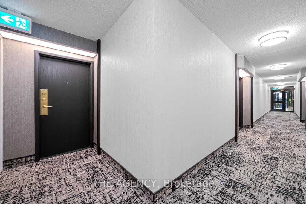 2 Bedrooms Condo at 211 St Patrick, Toronto For sale
