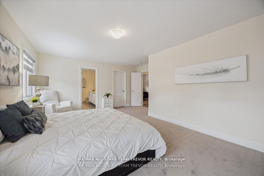 83 Kingknoll Crescent