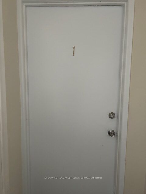 18 Wasdale Crescent, #1