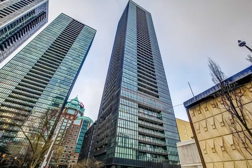 101 Charles Street Unit# 3806 Toronto C08 Ontario M4Y 0A9