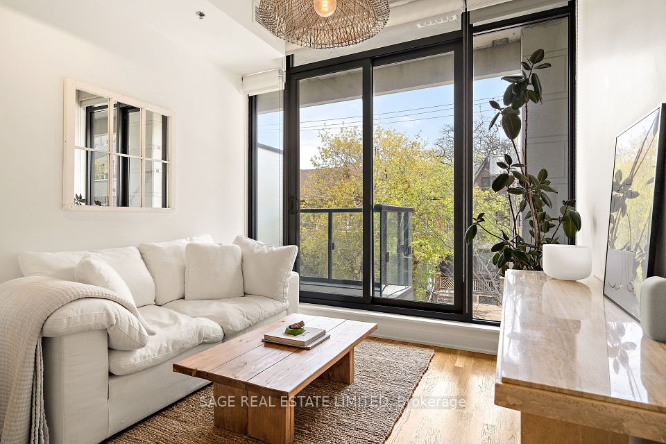 8 Dovercourt