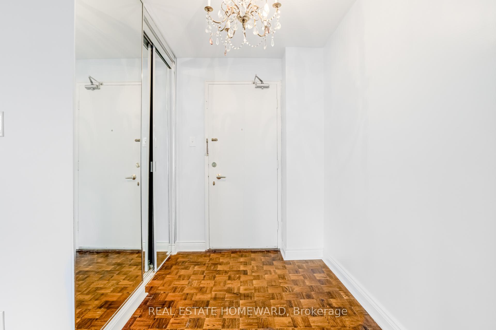 2 Bedrooms Co-op at 581 Avenue, Toronto For sale