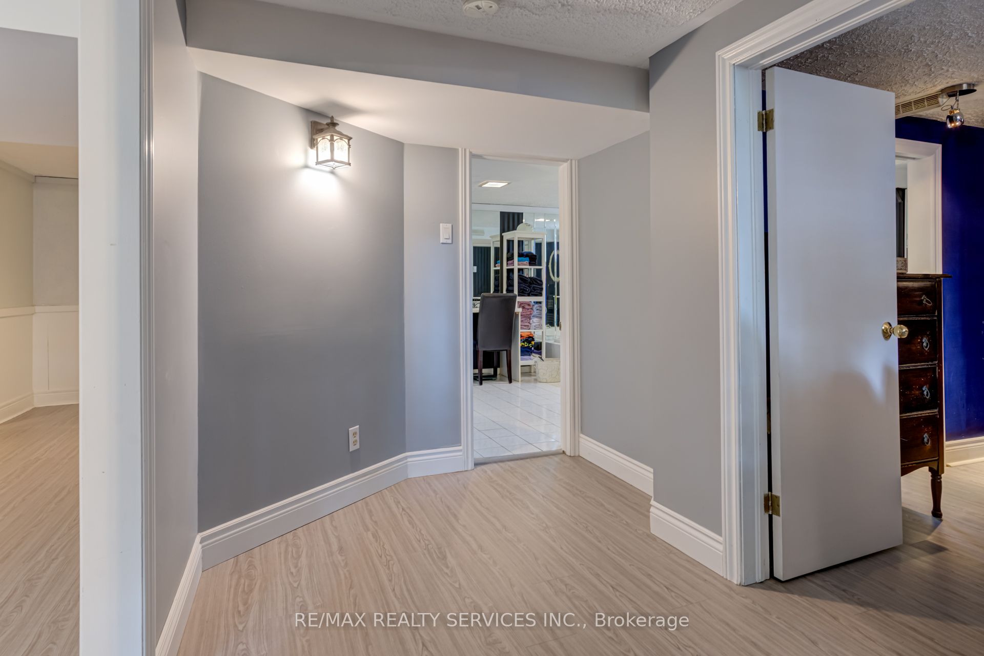 1076 Orchard Road