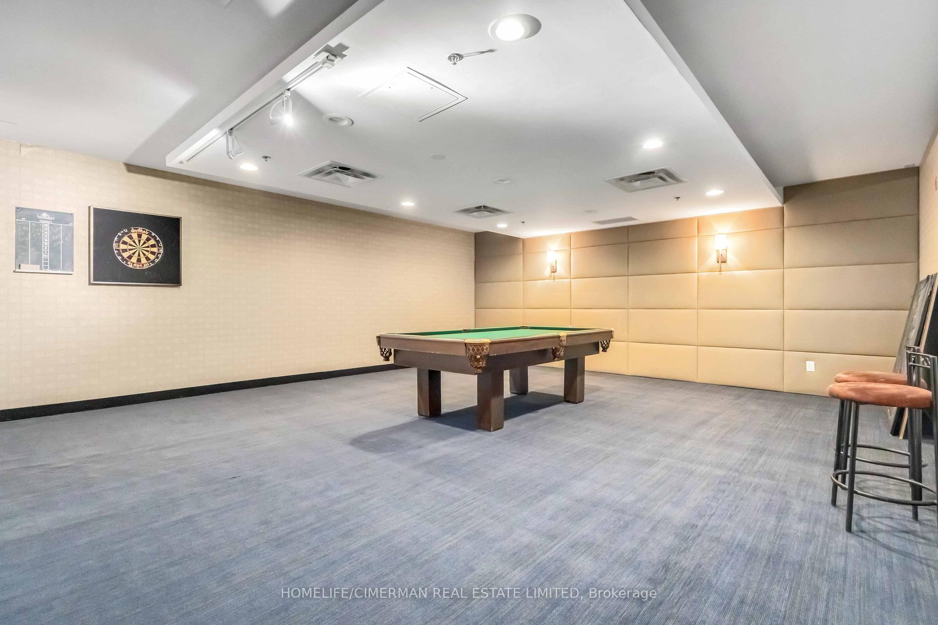 3 Bedrooms Condo at 120 Dallimore, Toronto For sale