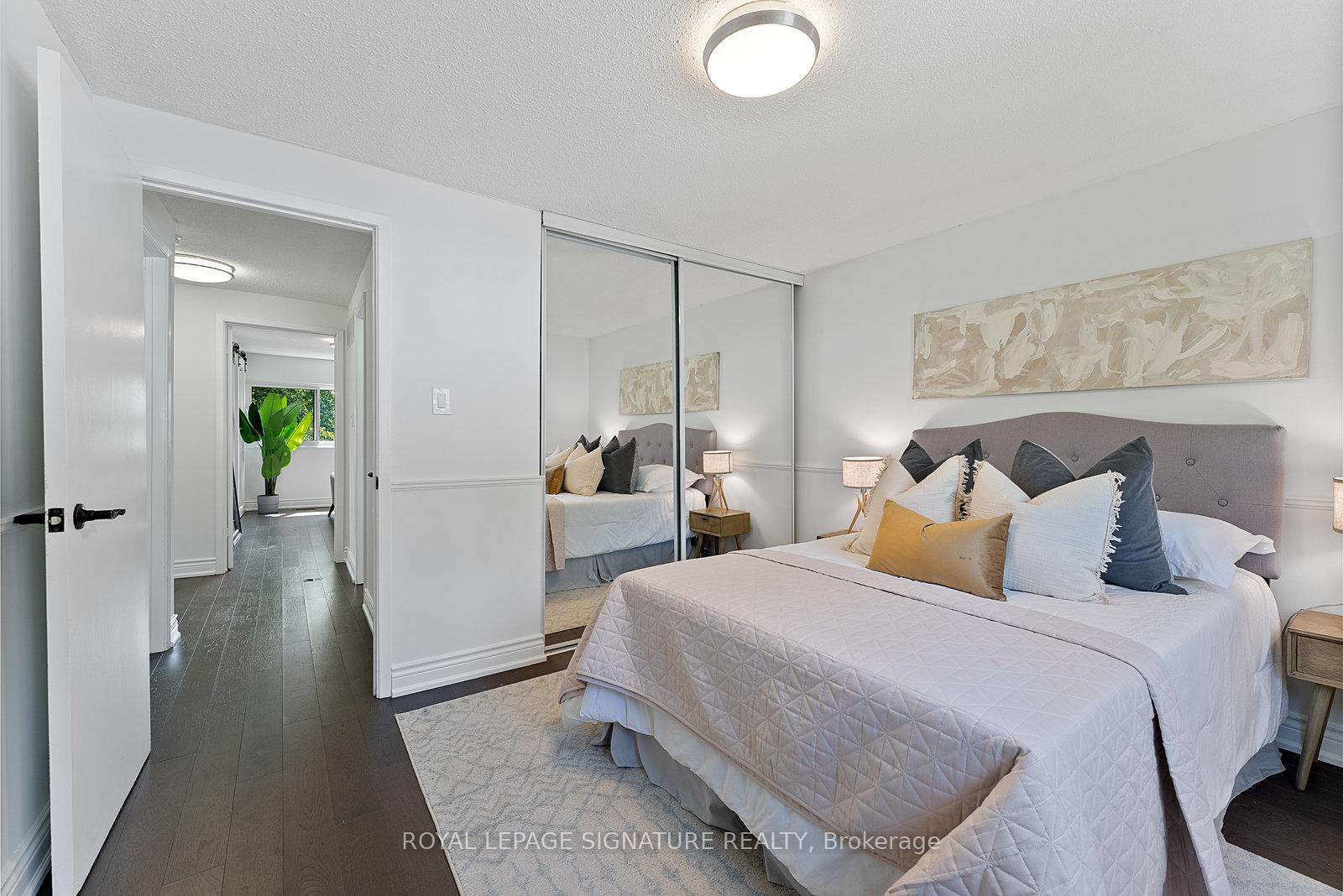 1 Bedroom Condo at 70 Jenny Wrenway, Toronto For sale