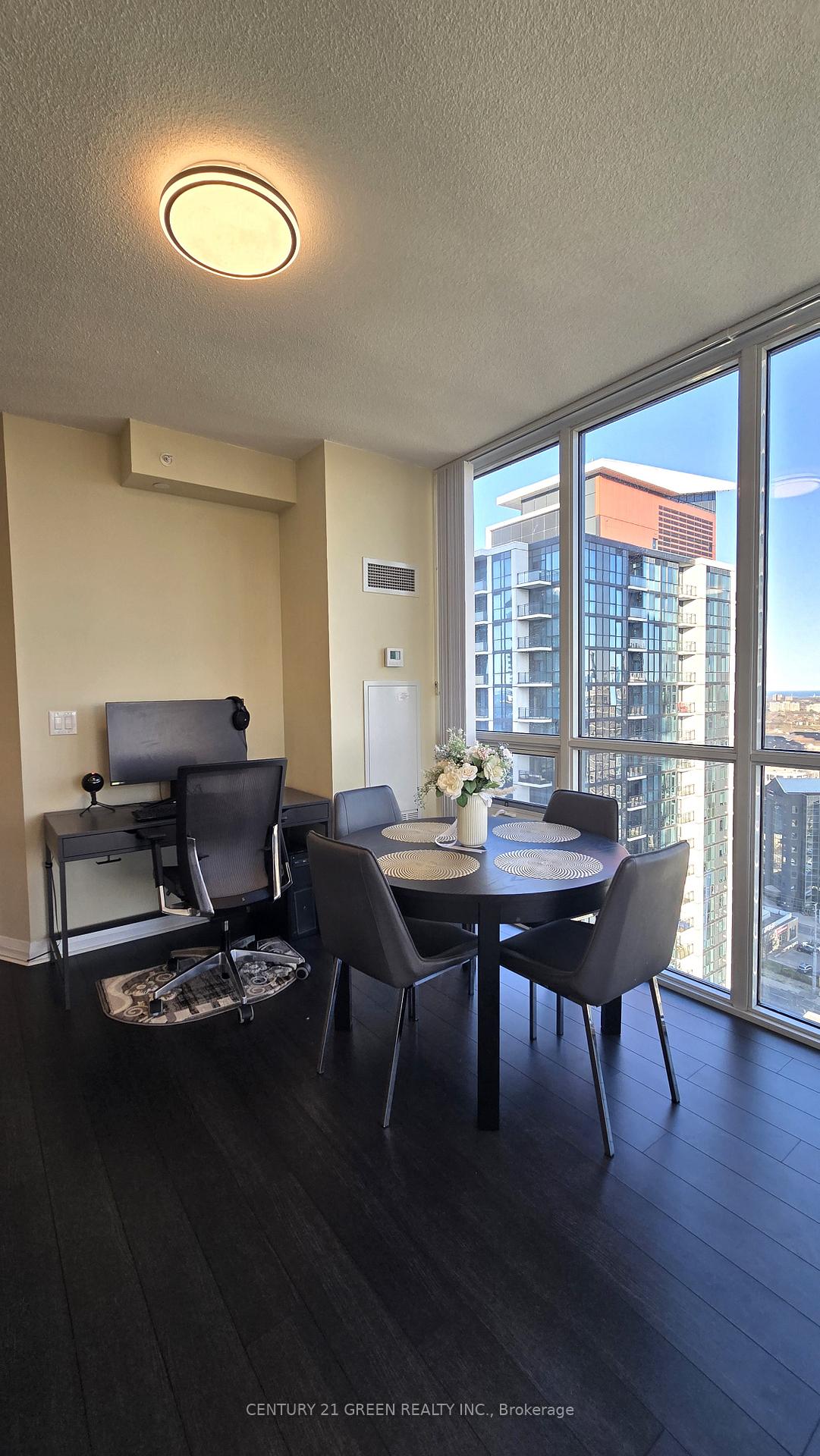 3 Bedrooms Condo at 5025 Four Springs, Mississauga For sale