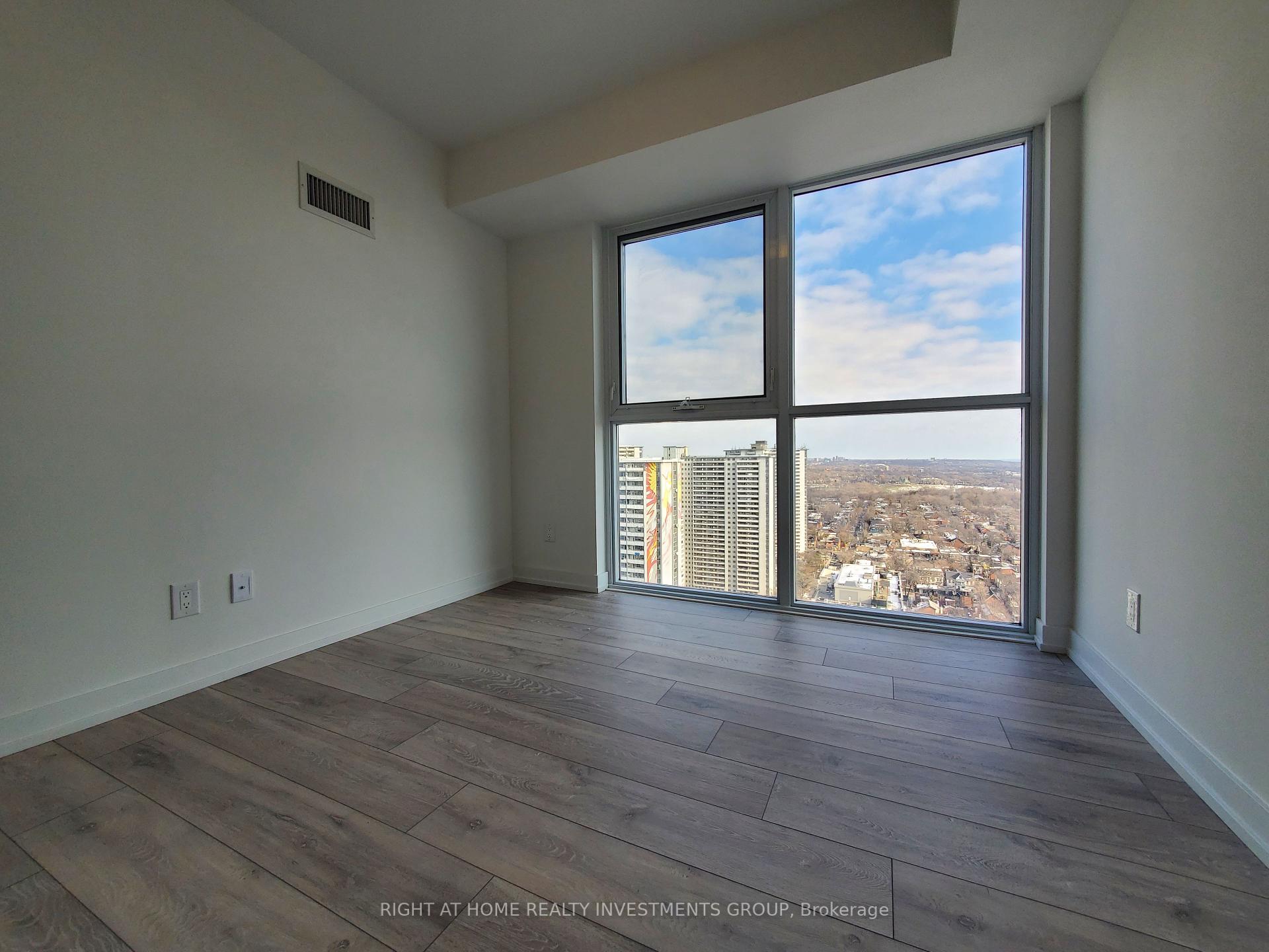 1 Bedroom Condo at 159 Wellesley, Toronto For sale