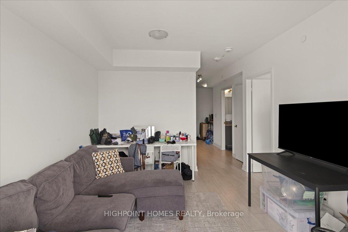 2 Bedrooms Condo at 2033 Kennedy, Toronto For sale