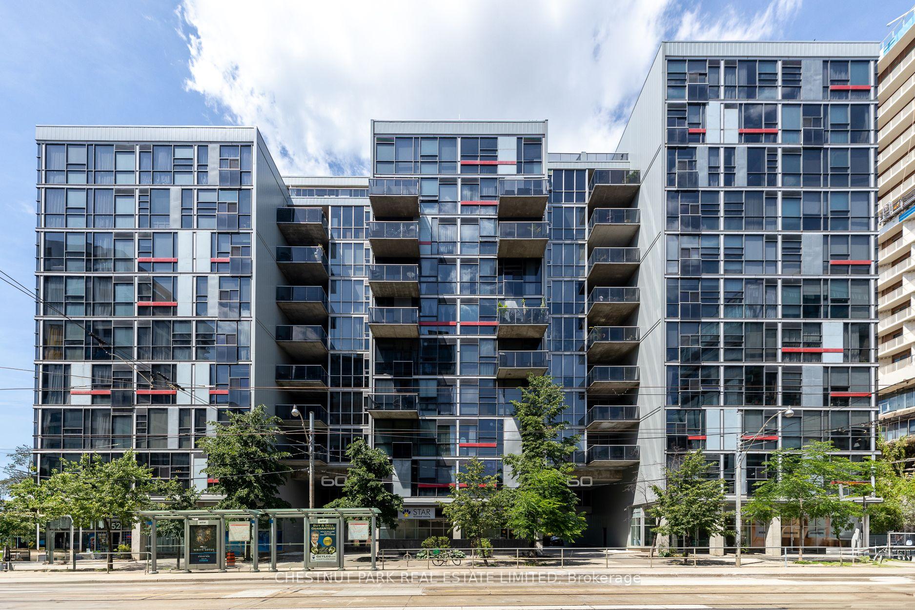 1 Bedroom Condo at 60 Bathurst, Toronto For sale
