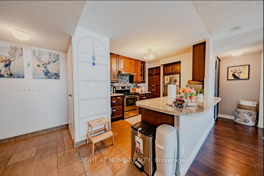 3 Bedrooms Condo at 5765 Yonge, Toronto For sale