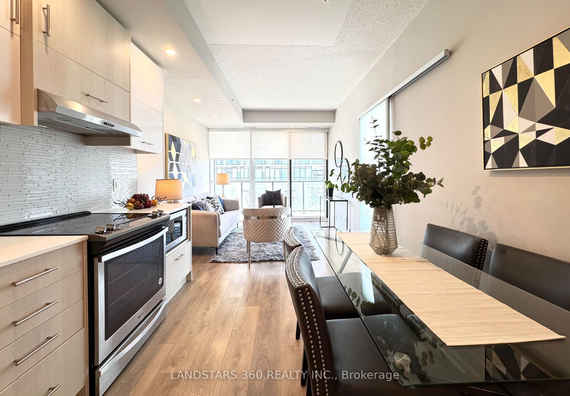 2 Bedrooms Condo at 150 Fairview Mall, Toronto For sale
