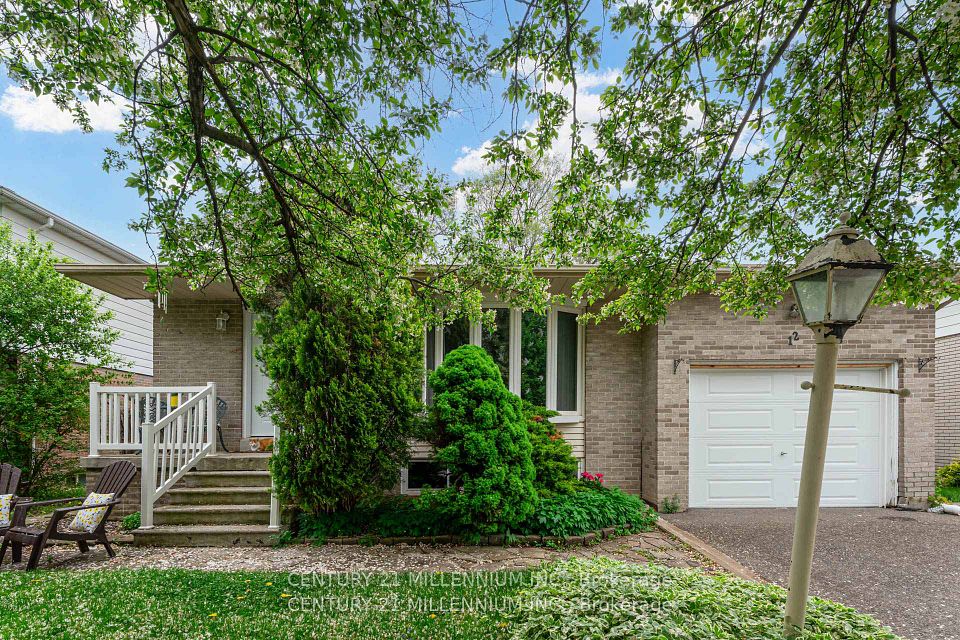 12 Parkend Avenue, Brampton, ON L6Y 1B2