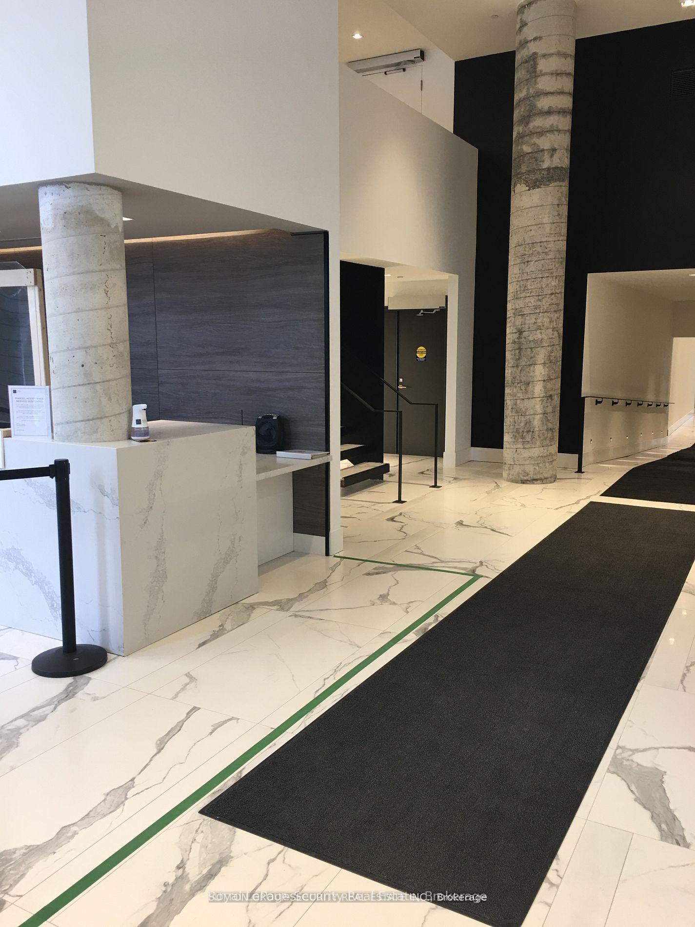 1 Bedroom Condo at 2916 Highway 7, Vaughan For sale