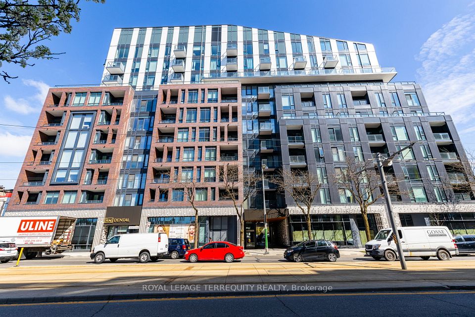 1808 St Clair Avenue