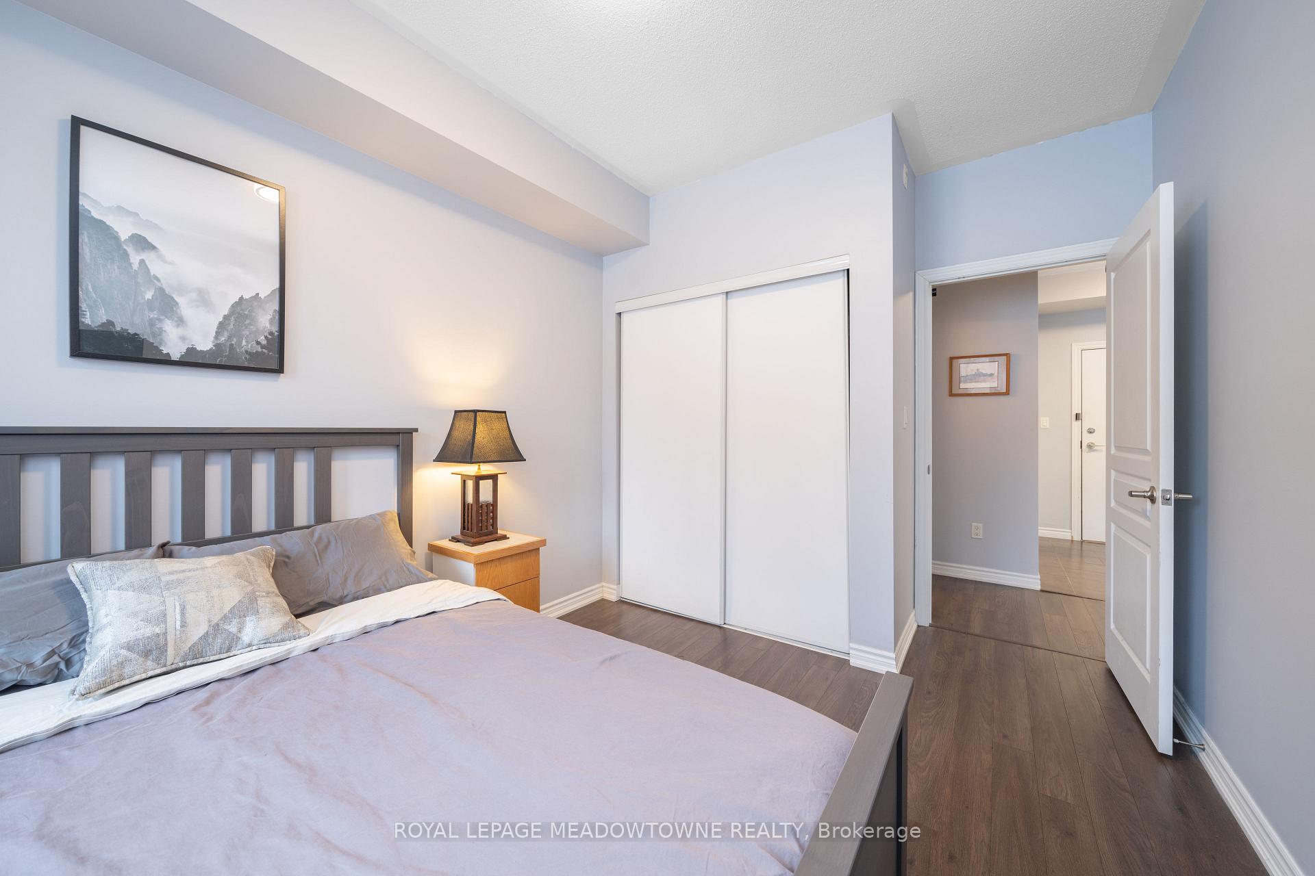 1 Bedroom Condo at 570 Lolita, Mississauga For sale