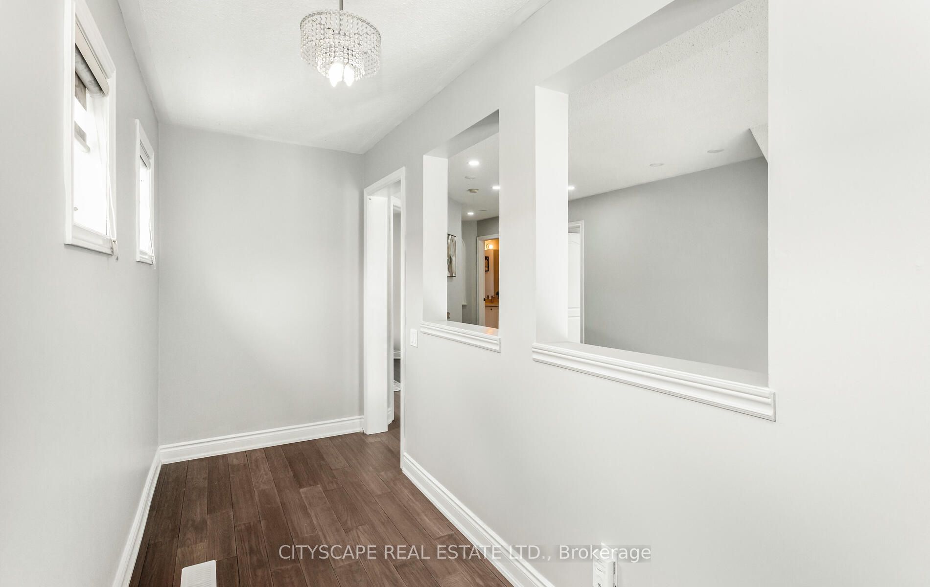 194 Tawny Crescent