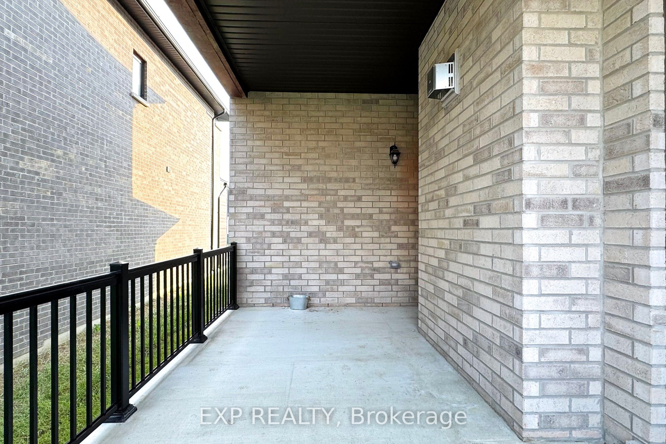 38 Deanna Court